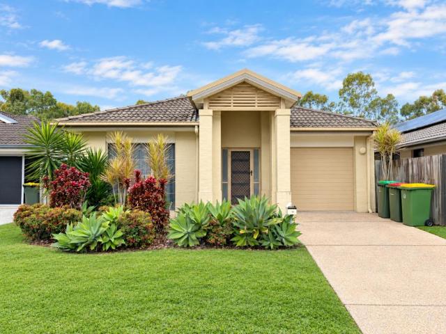3 Bedroom House Little Mountain QLD 105676595