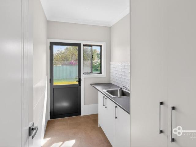 3 Bedroom House Mount Gambier SA 105121634