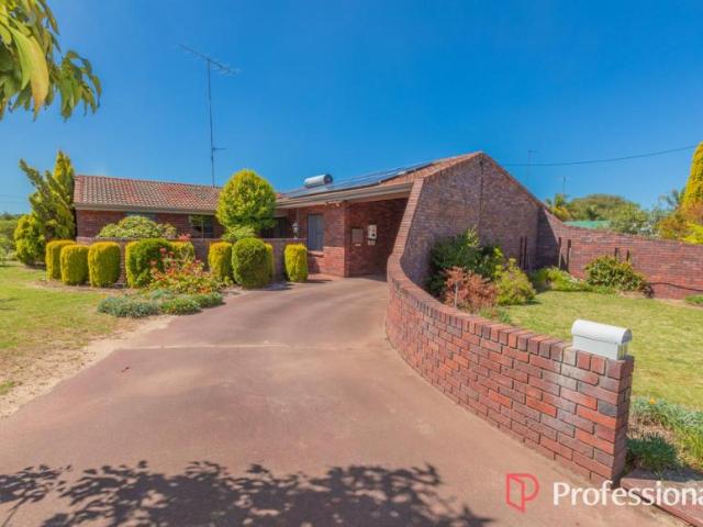 3 Bedroom House Manjimup WA 106008896
