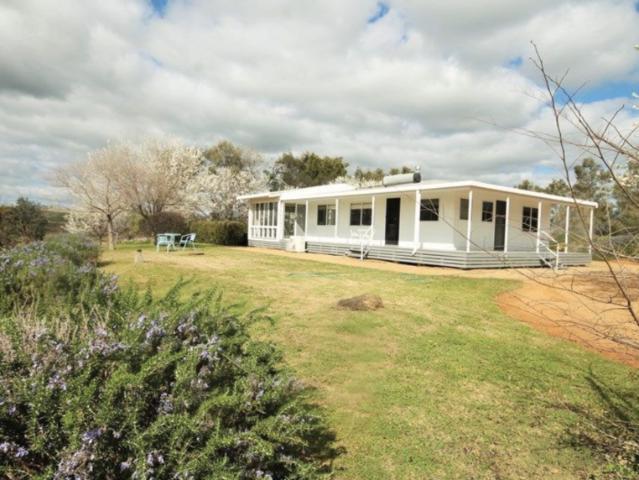 3 Bedroom House MERRIWA NSW 104948794