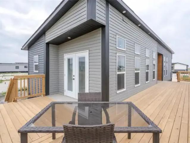 3 Bedroom House Mitchell MB 100171374
