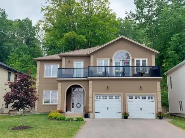 3 Bedroom House Midland ON 98916780