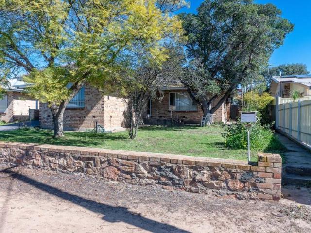 3 Bedroom House Murray Bridge SA 105972243