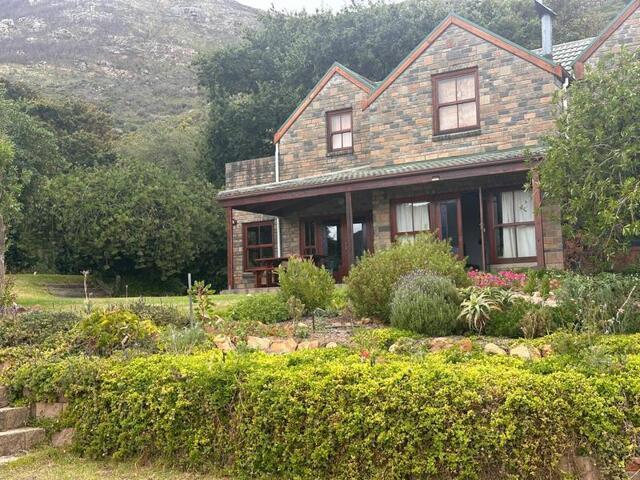 3 Bedroom House Noordhoek Western Cape 99291260