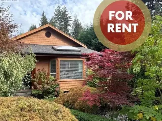 3 Bedroom House North Vancouver BC 104888888