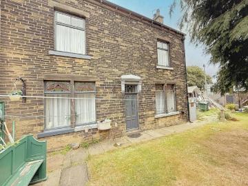 3 Bedroom House North Yorkshire Bradford 99608071