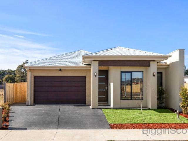 3 Bedroom House New Gisborne VIC 101583406