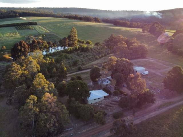 3 Bedroom House NEWLANDS WA 104952451
