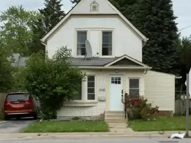 3 Bedroom House Niagara Falls ON 103594488