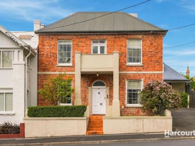 3 Bedroom House South Hobart TAS 106003152