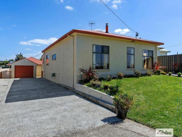 3 Bedroom House Somerset TAS 105932419