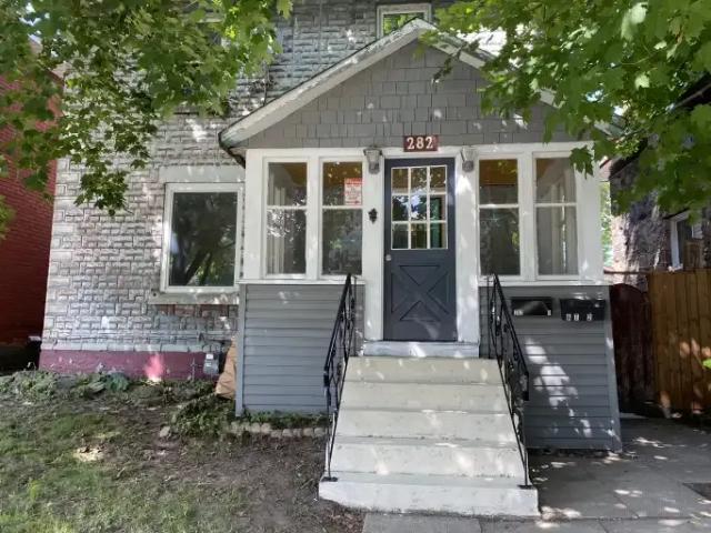 3 Bedroom House Sault Ste. Marie ON 105135513