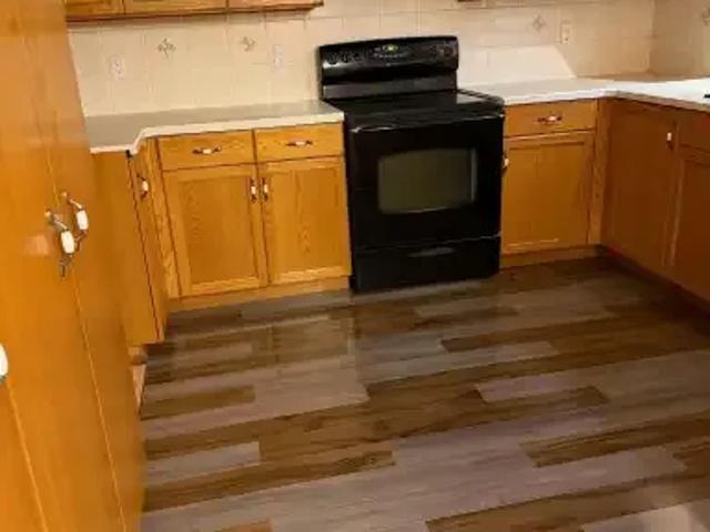 3 Bedroom House Saskatoon SK 105467260