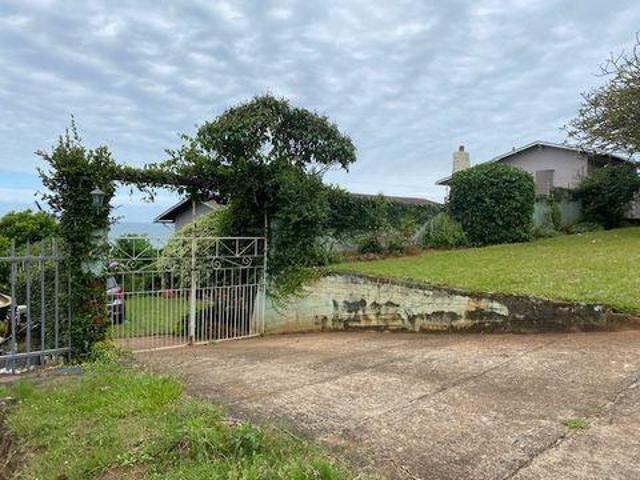 3 Bedroom House Scottburgh Kwa LS104073610