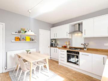 3 Bedroom House Sheffield Sheffield 101168581