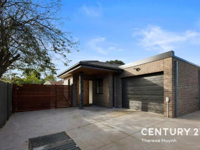 3 Bedroom House Springvale, VIC 103122342