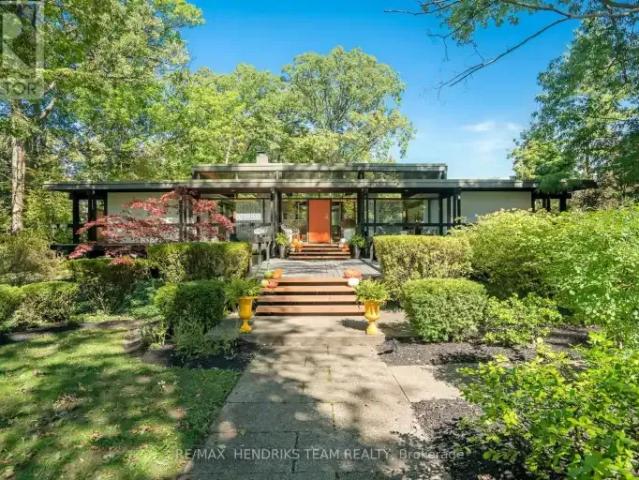 3 Bedroom House St. Catharines ON 104888938