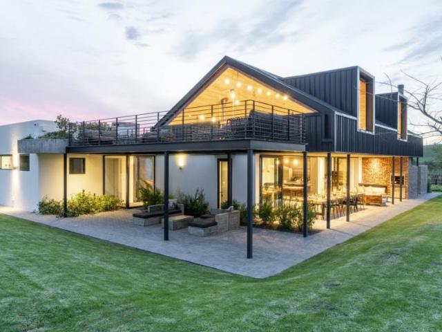 3 Bedroom House Stellenbosch Stellenbosch 104257804