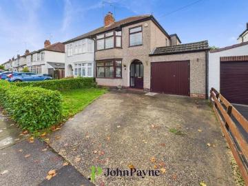 3 Bedroom House Stoneleigh Coventry LS101856166