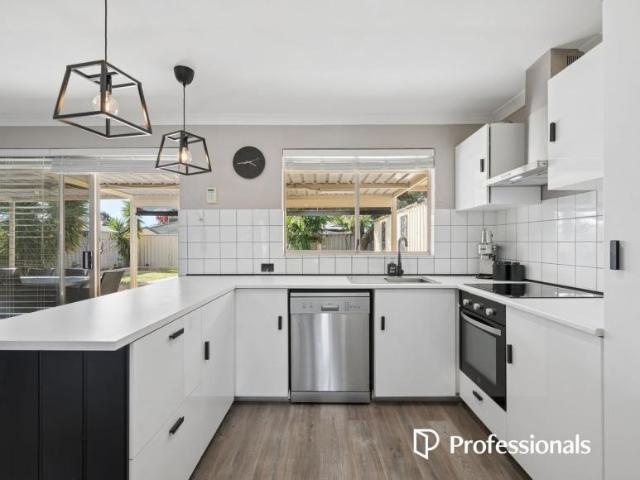 3 Bedroom House Stratton WA 105971235