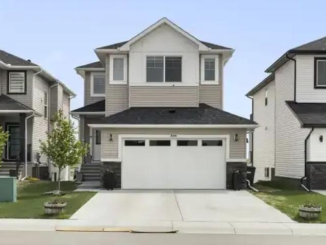 3 Bedroom House Strathmore AB 105226635
