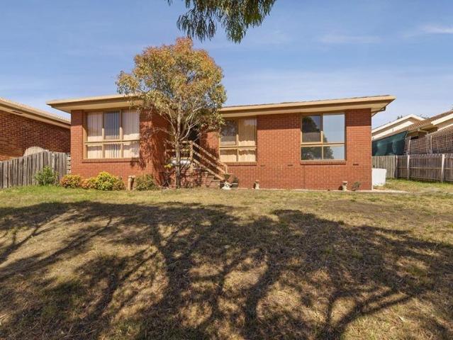3 Bedroom House Sunbury VIC LS102751639