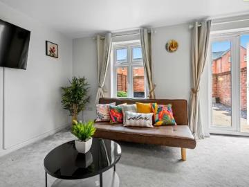 3 Bedroom House Swindon Swindon 96345843
