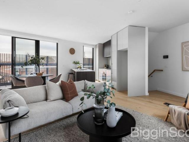 3 Bedroom House Port Melbourne VIC 101583592