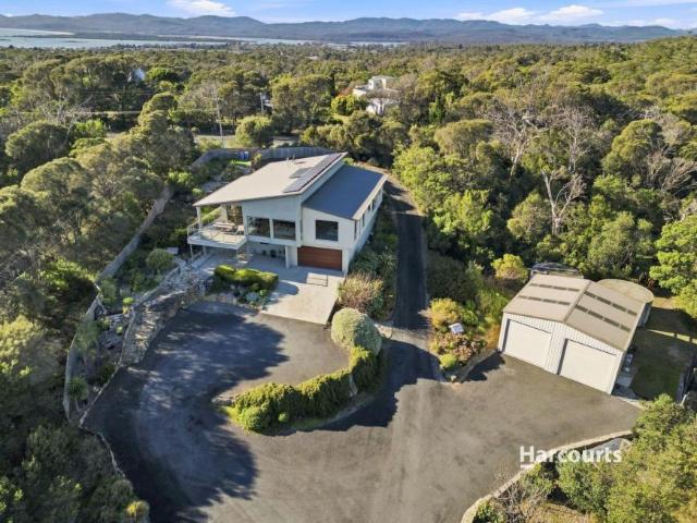 3 Bedroom House Port Sorell TAS 106016935
