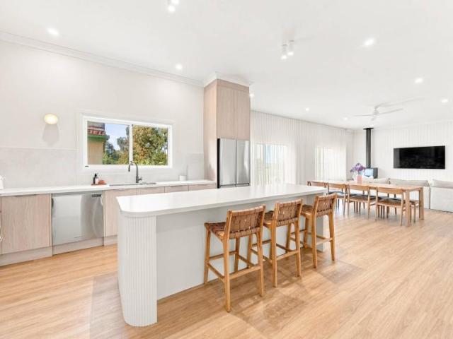 3 Bedroom House Penola SA 106083383
