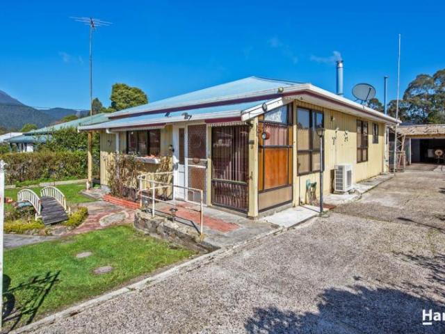 3 Bedroom House Rosebery TAS 106075810