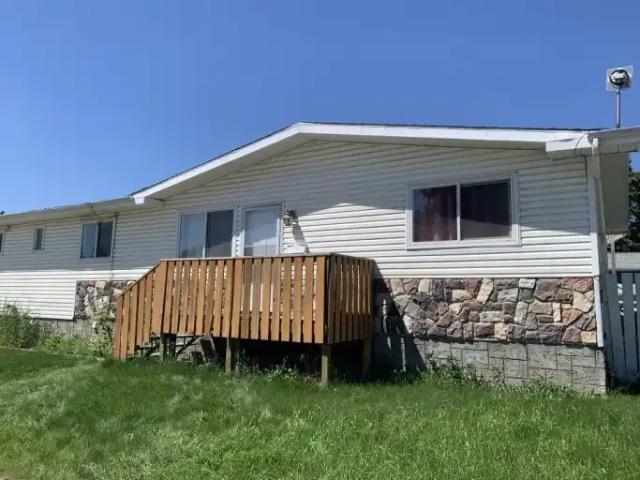 3 Bedroom House Red Deer AB 103958680