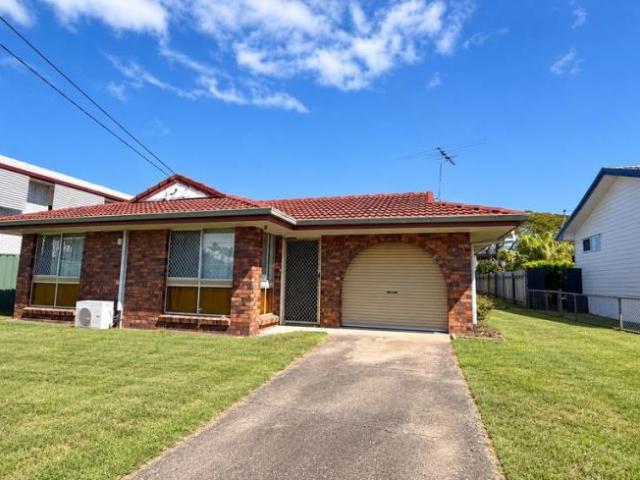 3 Bedroom House Redcliffe, QLD 105811544