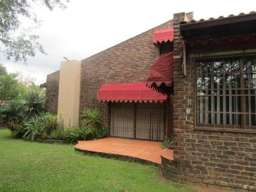 3 Bedroom House Rented in Impala Park