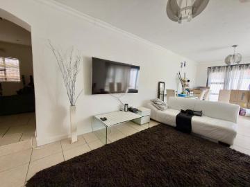 3 Bedroom house rented in Plumstead, Cape Town