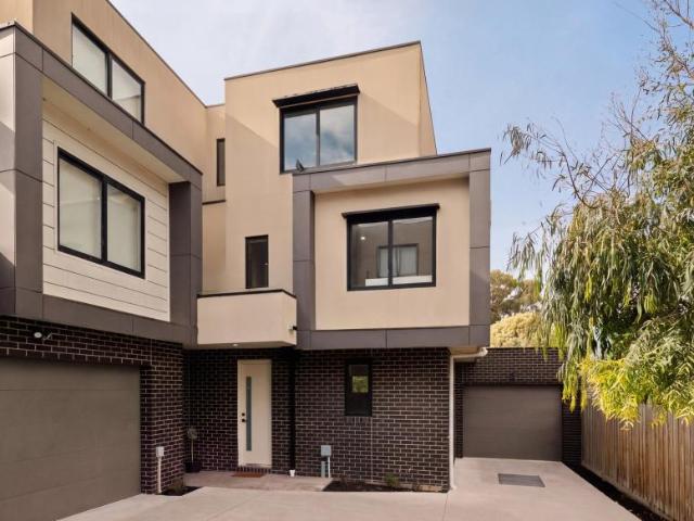 3 Bedroom House Reservoir VIC 105819574