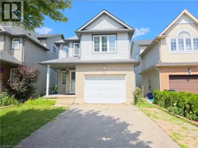3 Bedroom House Waterloo ON 104507011