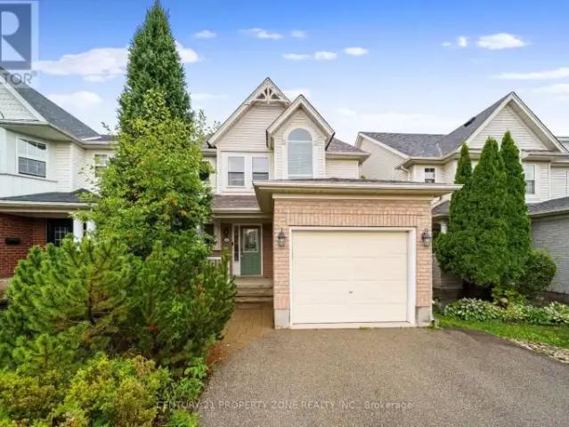3 Bedroom House Waterloo ON 105309458