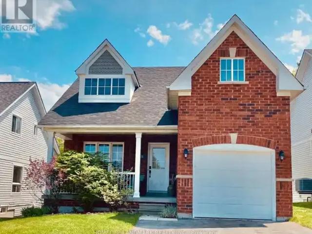 3 Bedroom House Wasaga Beach ON 103695331