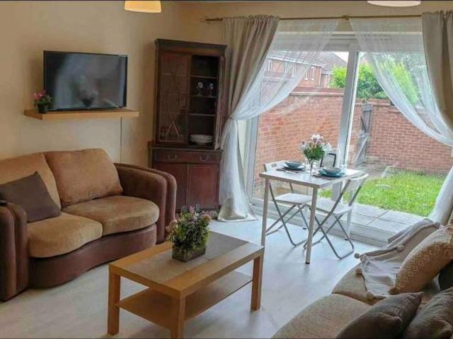 3 Bedroom House Wednesbury Wednesbury LS69296008