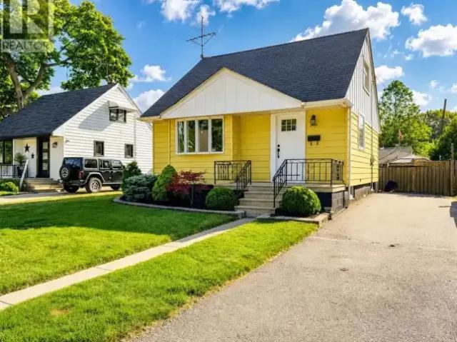3 Bedroom House Windsor ON 103740121
