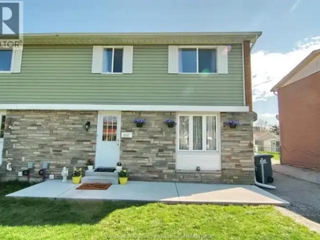 3 Bedroom House Windsor ON 103322825