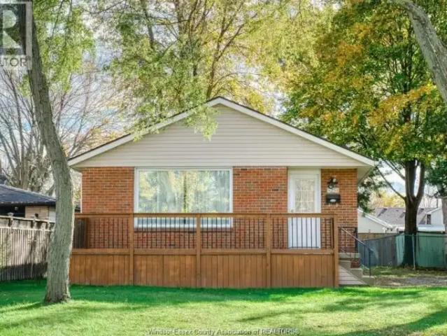 3 Bedroom House Windsor ON 105004828