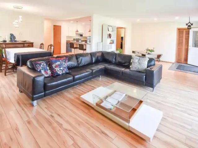 3 Bedroom House Winnipeg MB 106118230