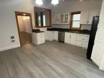 3 Bedroom House Winnipeg MB 103338466