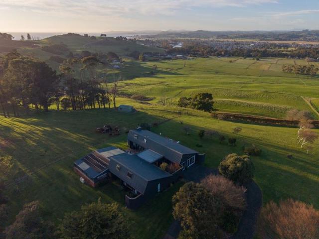 3 Bedroom House WYNYARD TAS 105489852