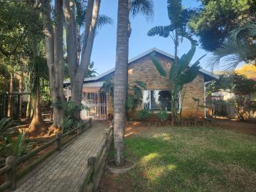 3 Bedroom House To Let in Meerhof