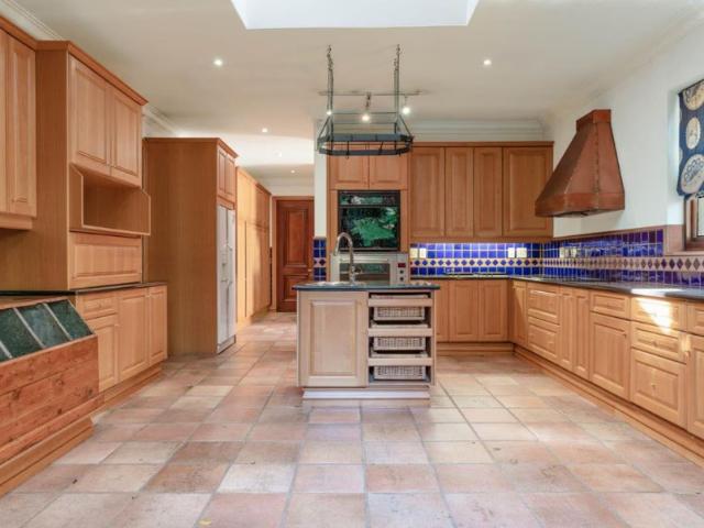 3 Bedroom House To Let in Melrose