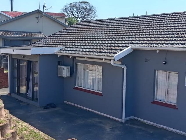 3 Bedroom House To Let in Montclair