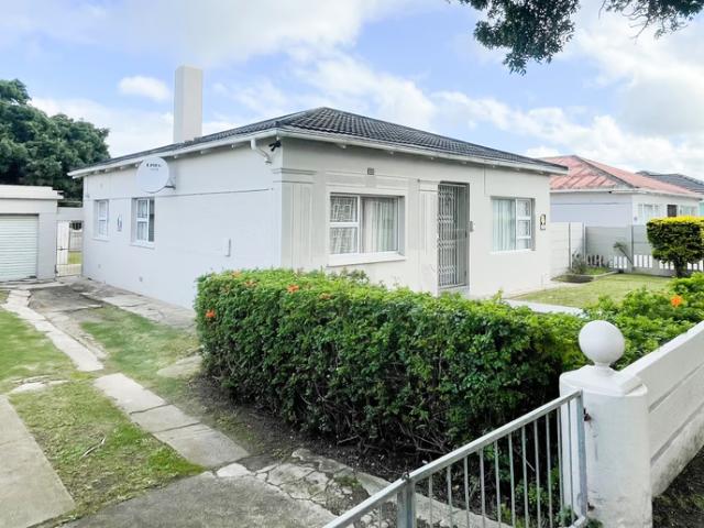 3 Bedroom House Rented in Newton Park